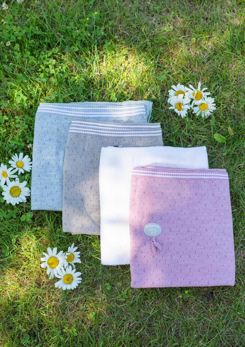 Lillelam 100%Merino Wool Classic Blanket - Baby Blue | Little Mino