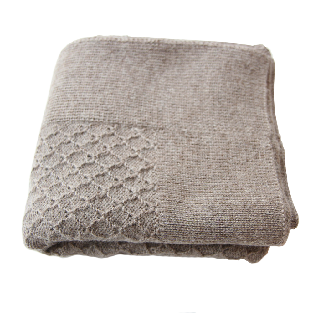 Esencia Maya Blanket - 100% Alpaca Fiber Pebble | Little Mino