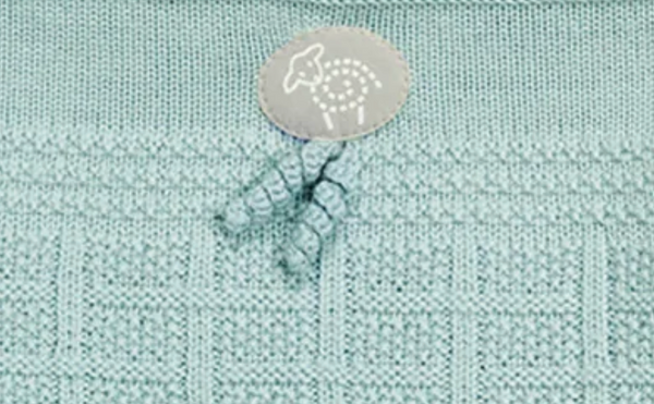Lillelam 100%Merino Wool Classic Blanket -Sea green | Little Mino detail