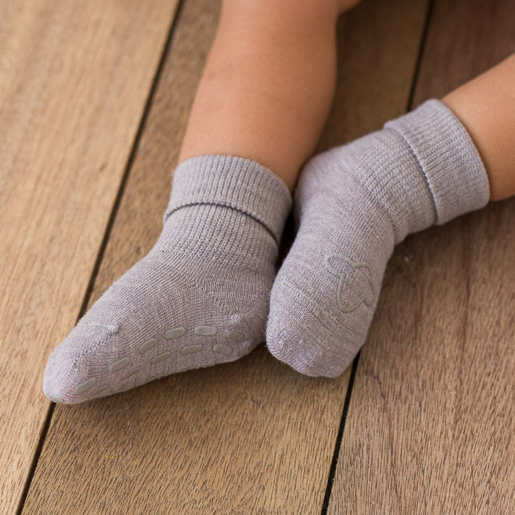 Lillelam Non-Slip Merino Wool Socks - Beige | Little Mino